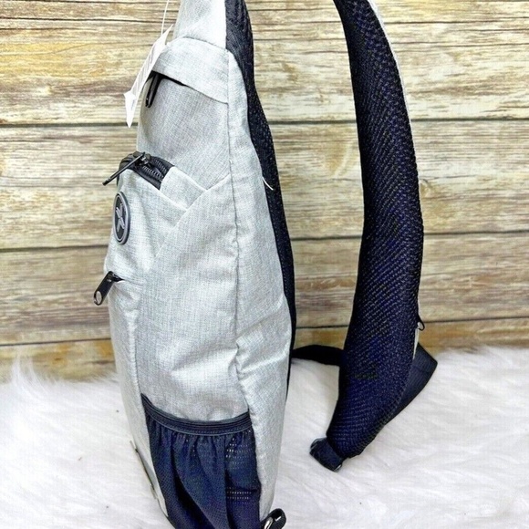 Bella Russo Heather Gray Polyester Casual CrossBody Sling Shoulder Bag - Picture 4 of 11